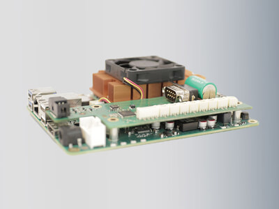 Firma ept GmbH dostarcza firmie adp MERKUR szybkie złącza do komputerów adp Mini-PC
